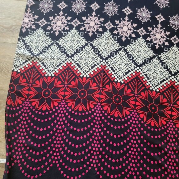 TALBOTS Nordic Print Stripes SCARF 28" X 72"  Blue Pink Red White - Picture 1 of 7